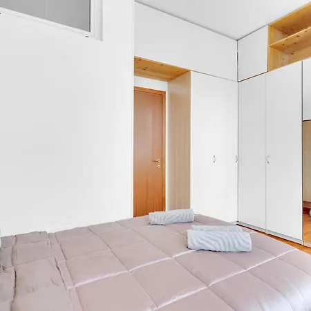 Apartman Ug10 -isola-bicocca - - - Milánó