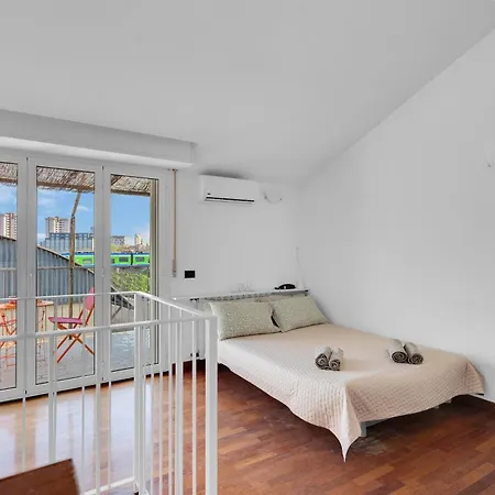 Ug10 -isola-bicocca - - - Apartment